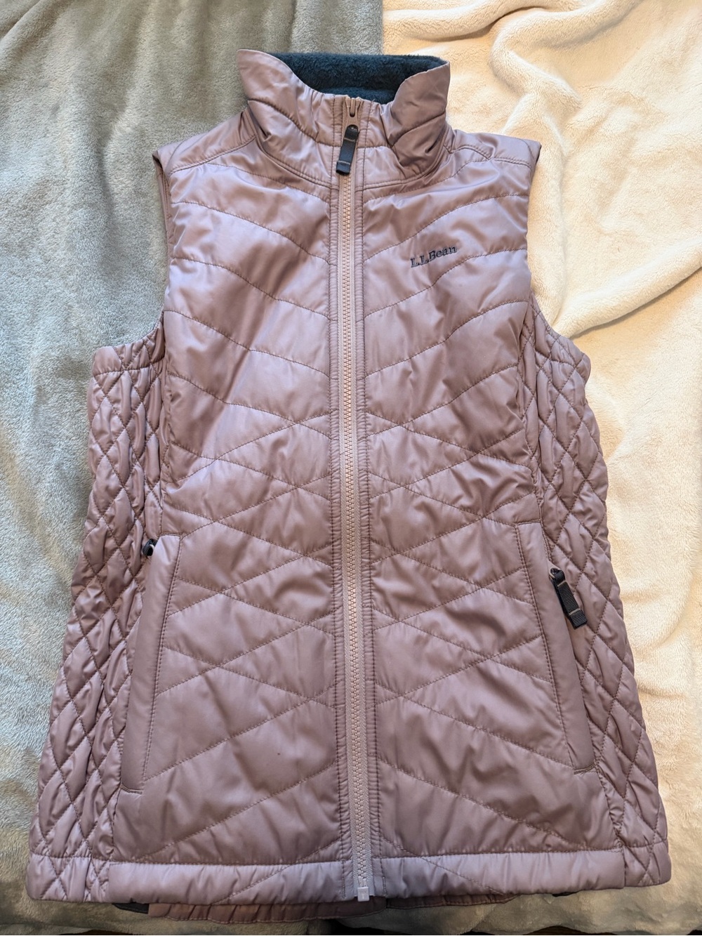 LL Bean Women’s Lavender Fleece-Lined Primaloft Vest